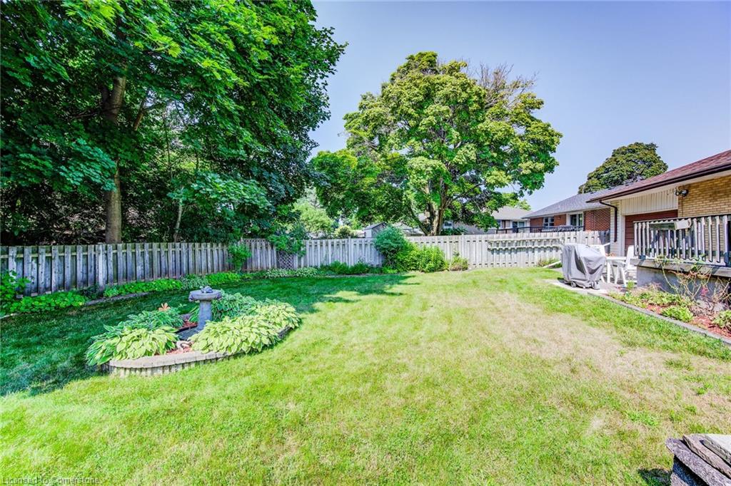 95 Byron Avenue Property Photo 37