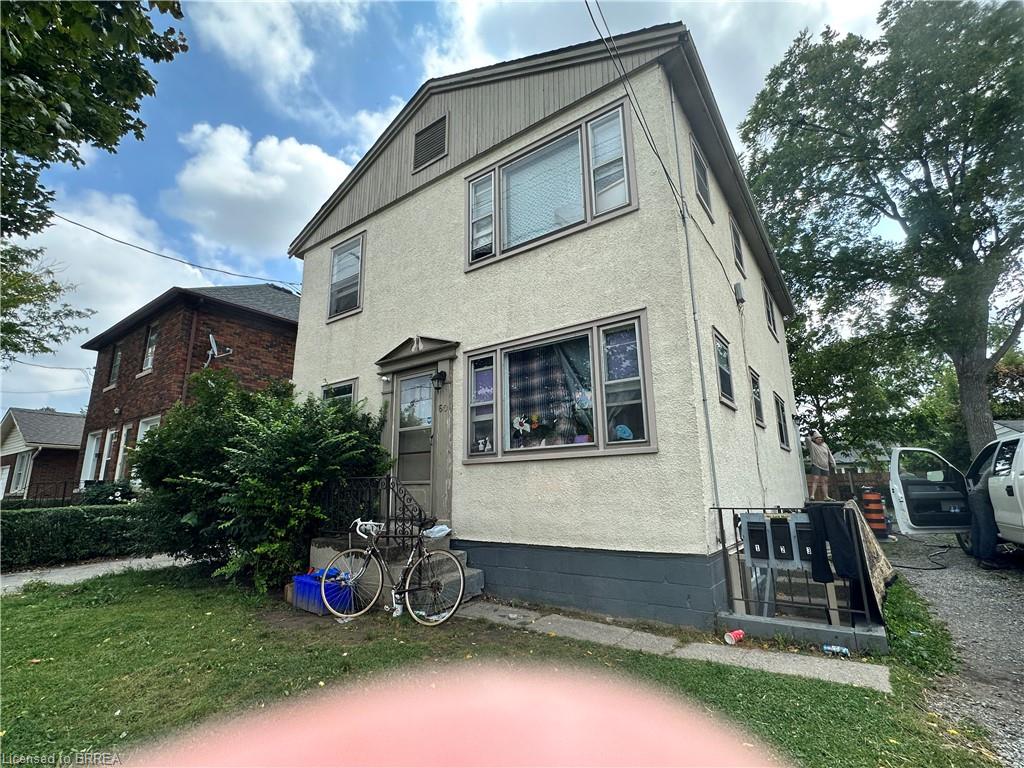 60 Carlton Street Property Photo 1