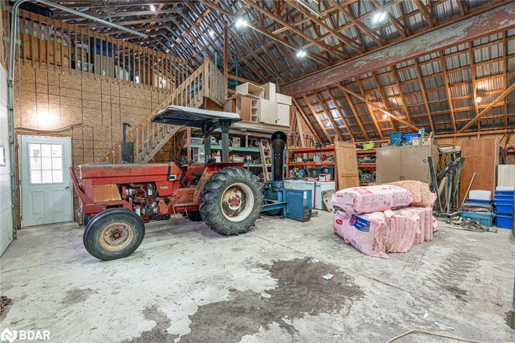 8464 6th Line Property Photo 22