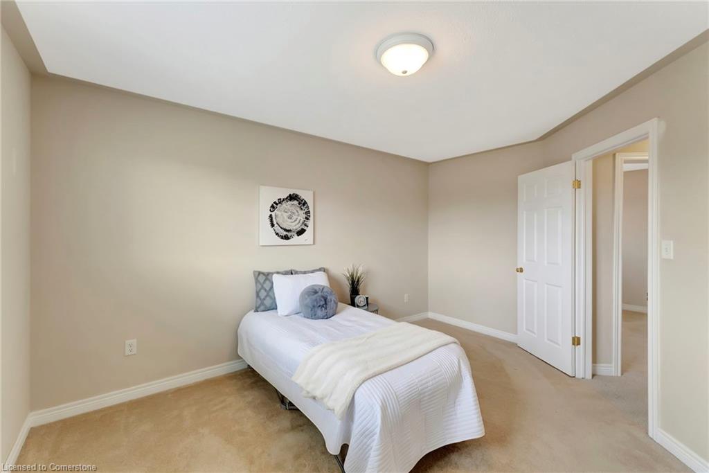 25 Mapleview Drive Property Photo 17