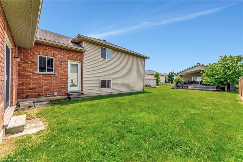 25 Mapleview Drive Property Photo 35