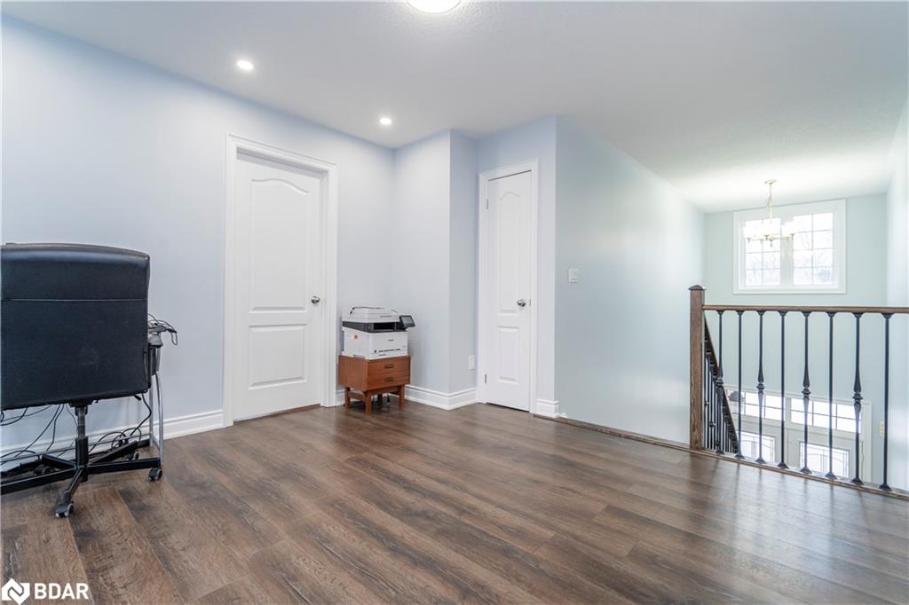 5 Nadmarc Court Property Photo 27