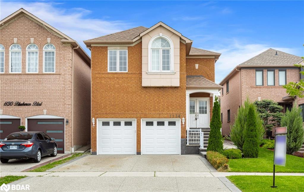 1134 Blueheron Crescent Property Photo 1