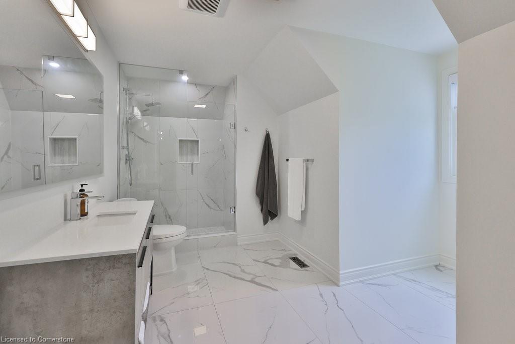 4-4211 Millcroft Park Drive Property Photo 32
