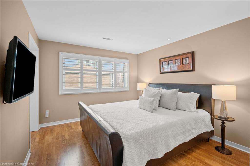 6-2098 Marine Drive Property Photo 18