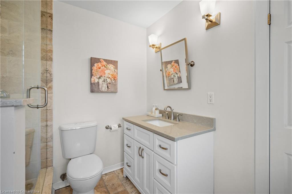 6-2098 Marine Drive Property Photo 21