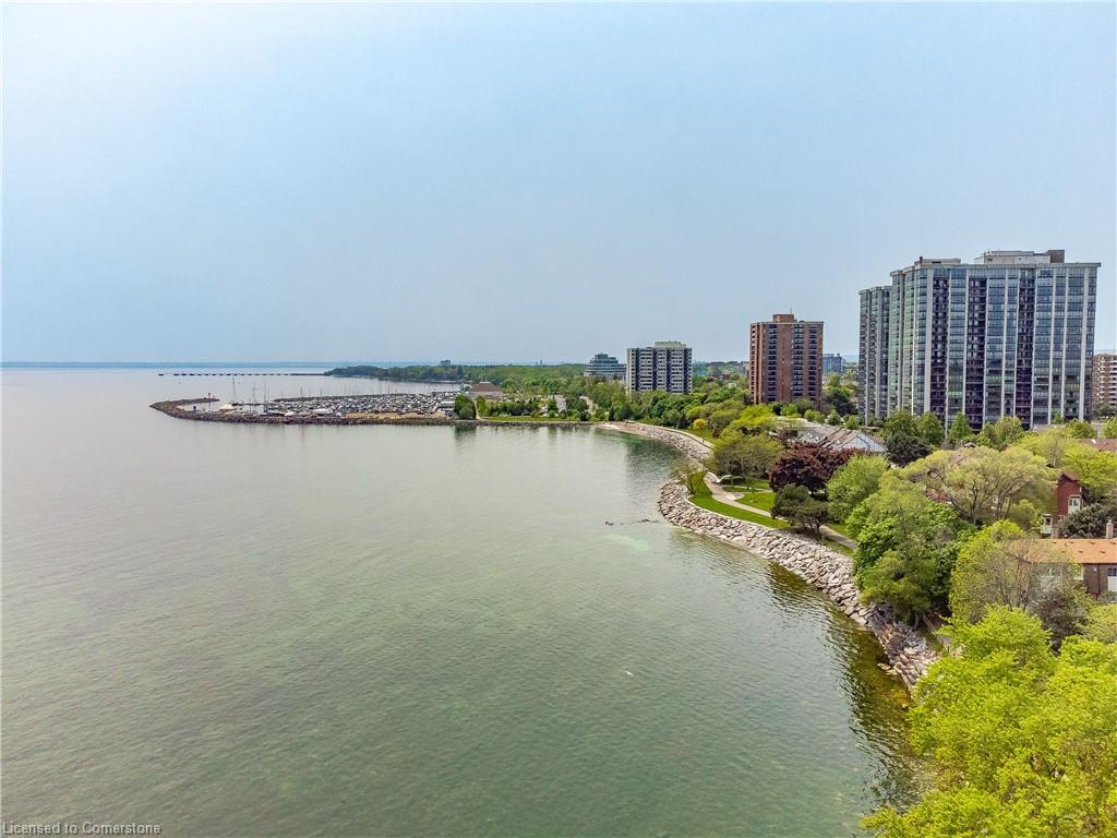 6-2098 Marine Drive Property Photo 47