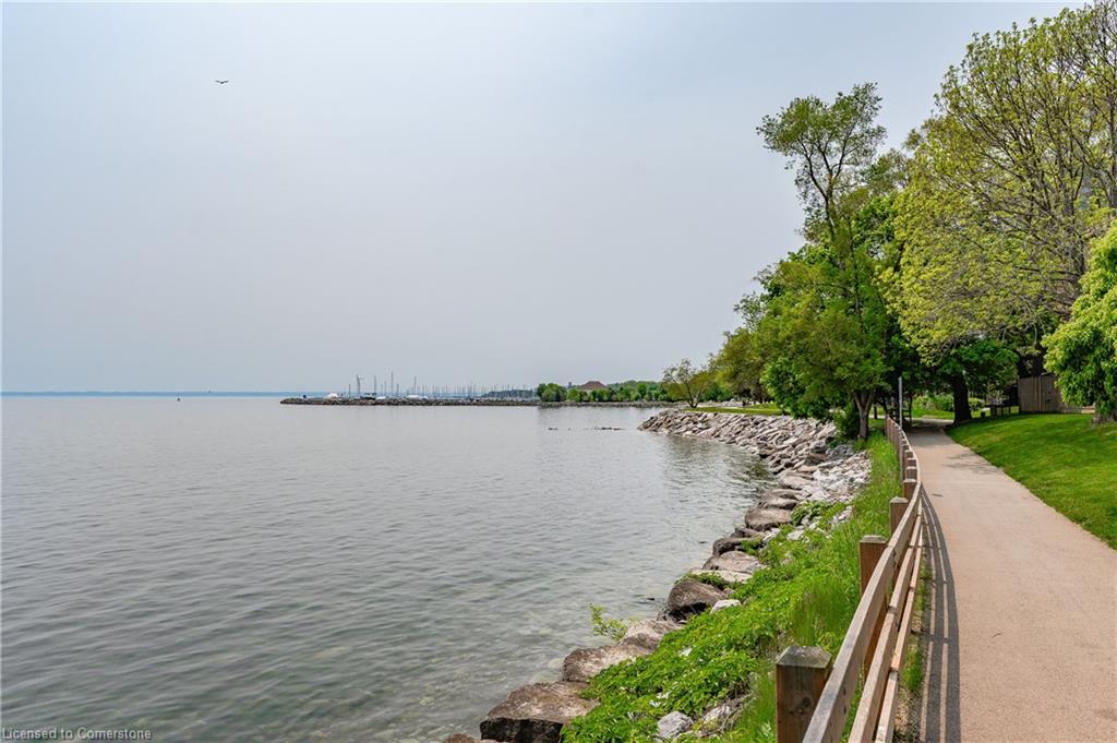 6-2098 Marine Drive Property Photo 48