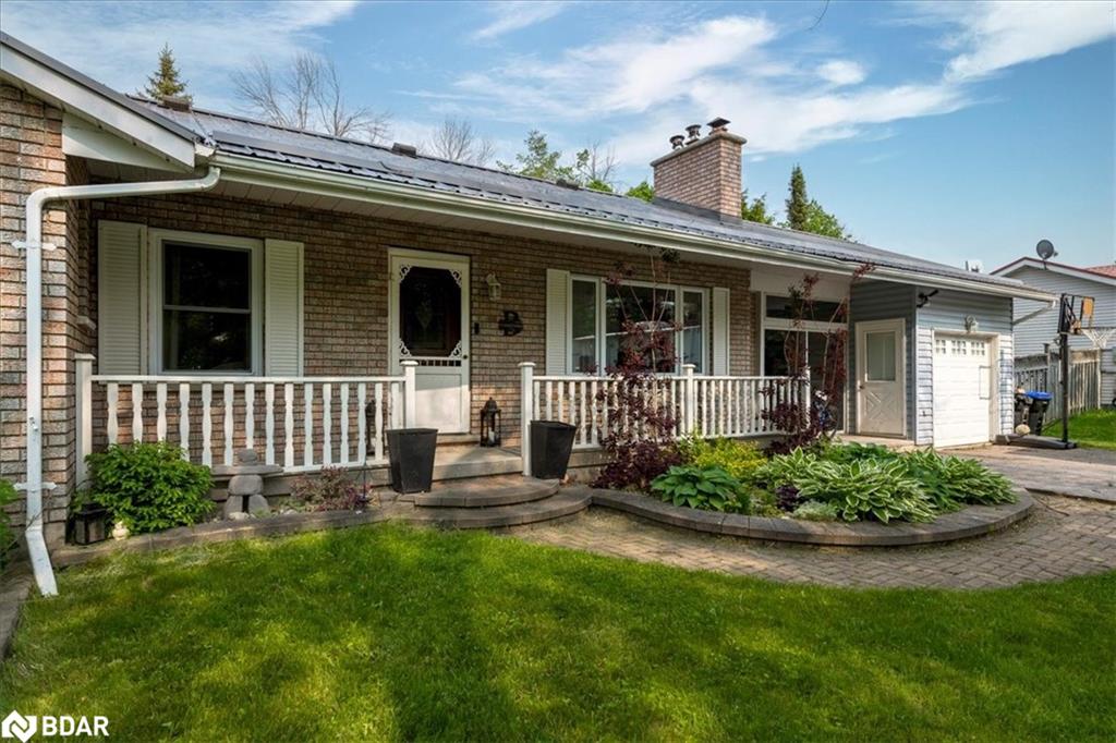4049 Bayview Avenue Property Photo 3