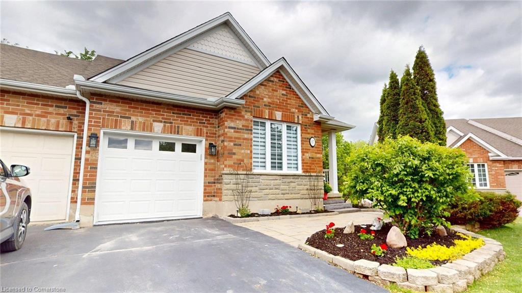 87 Schroder Crescent Property Photo 2