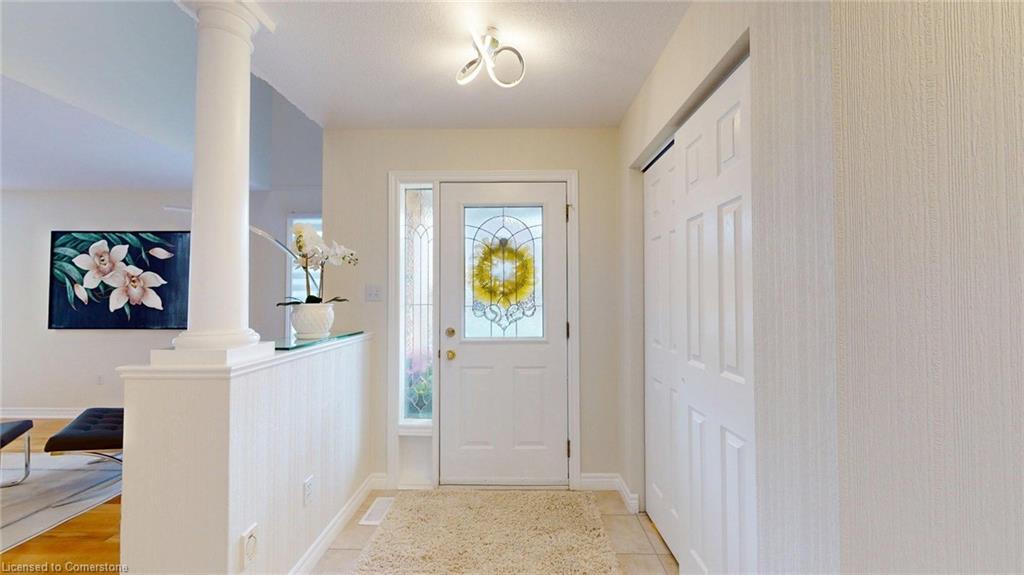 87 Schroder Crescent Property Photo 6