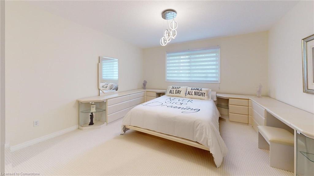 87 Schroder Crescent Property Photo 17