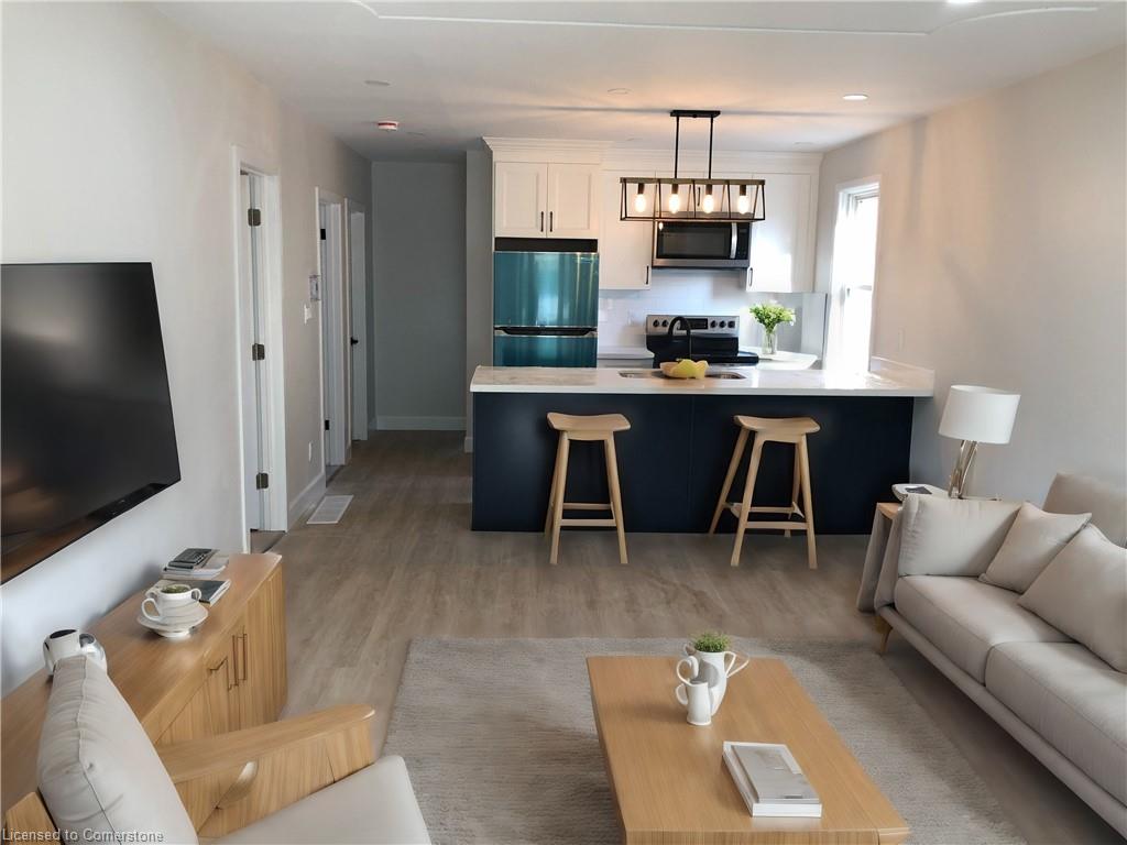 277 East 34th Street Property Photo 1