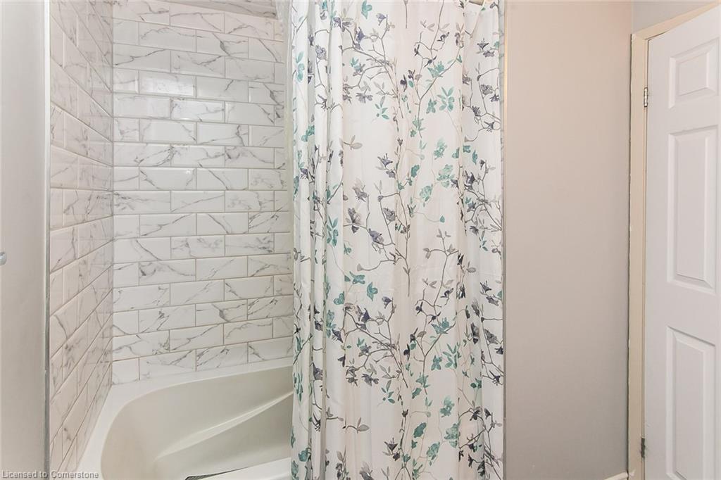 33-130 Kingswood Drive Property Photo 21