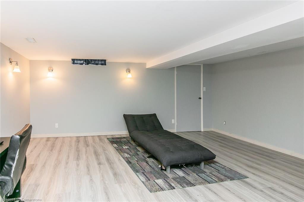 33-130 Kingswood Drive Property Photo 29