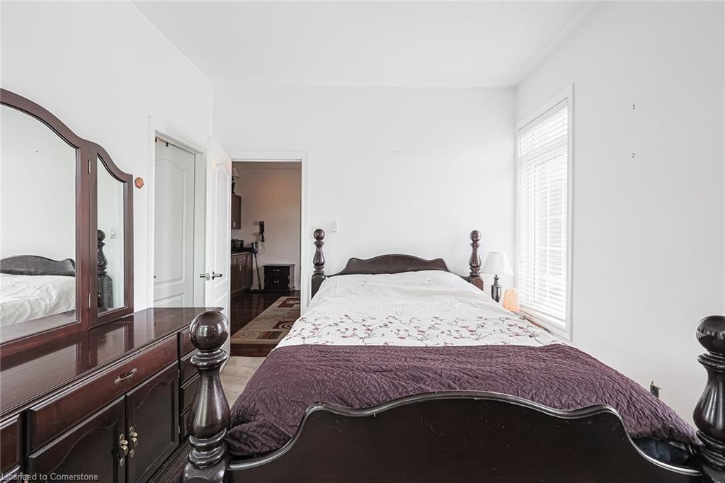 26 Saint Hubert Drive Property Photo 22