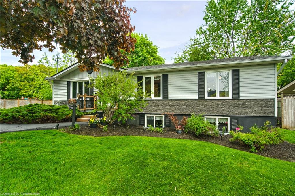 1521 Norwood Avenue Property Photo 1