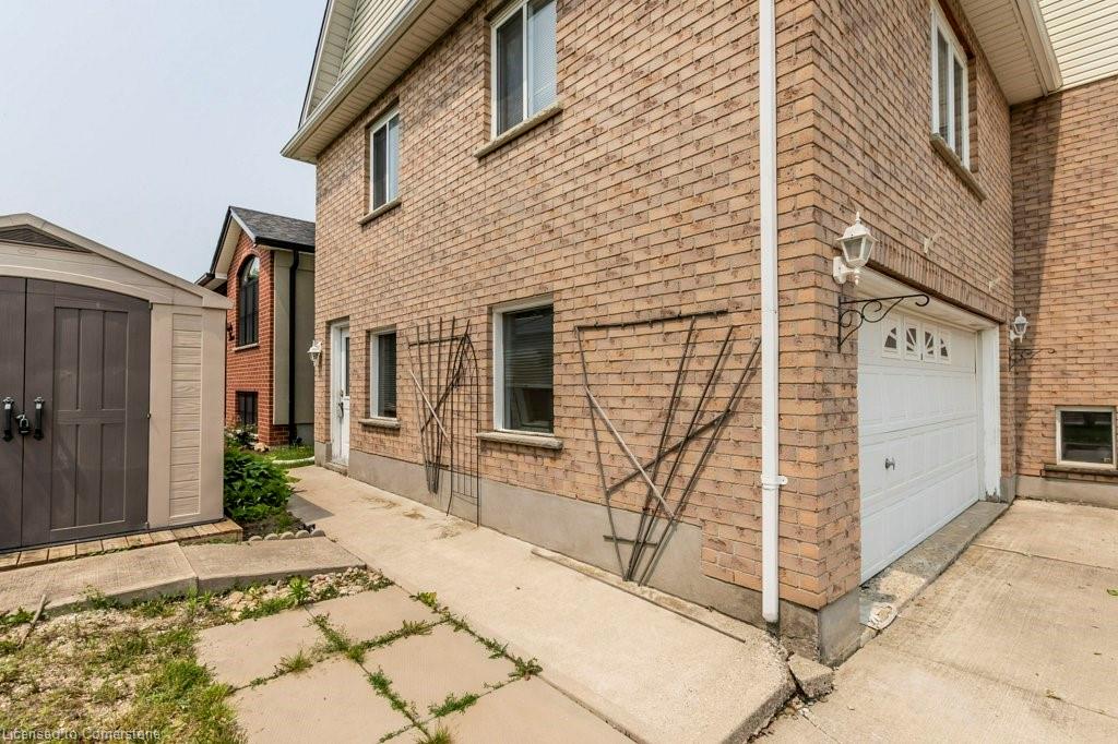 3 Colyer Place Property Photo 5