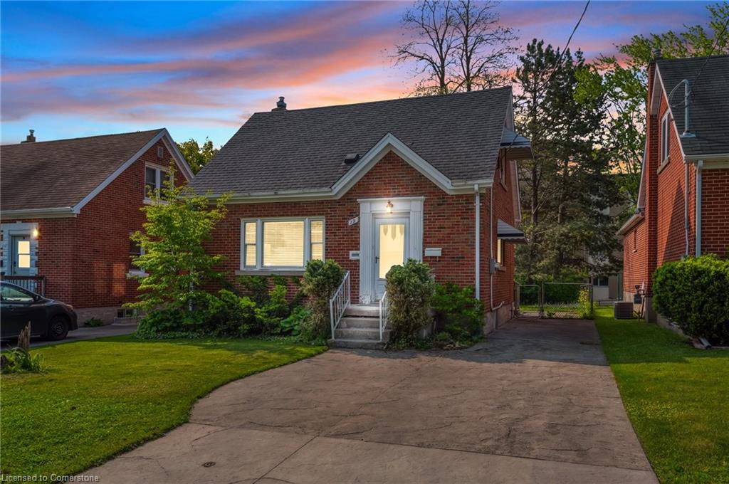 29 Adelaide Street Property Photo