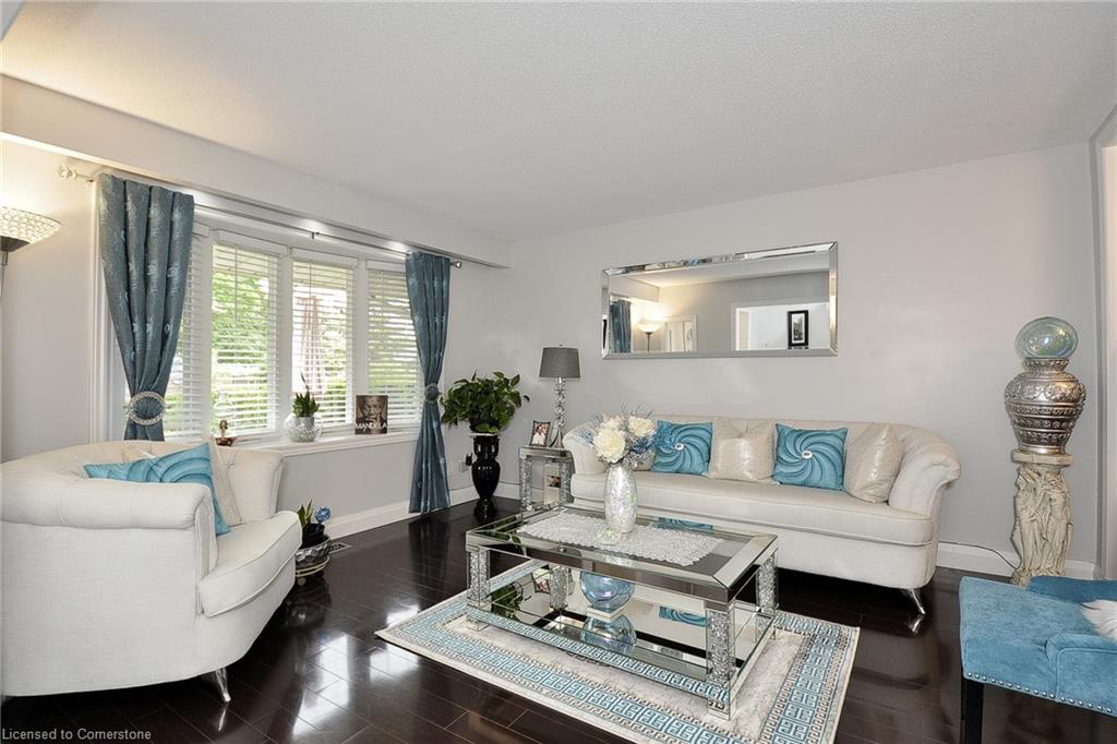 30 The Country Way Property Photo 8