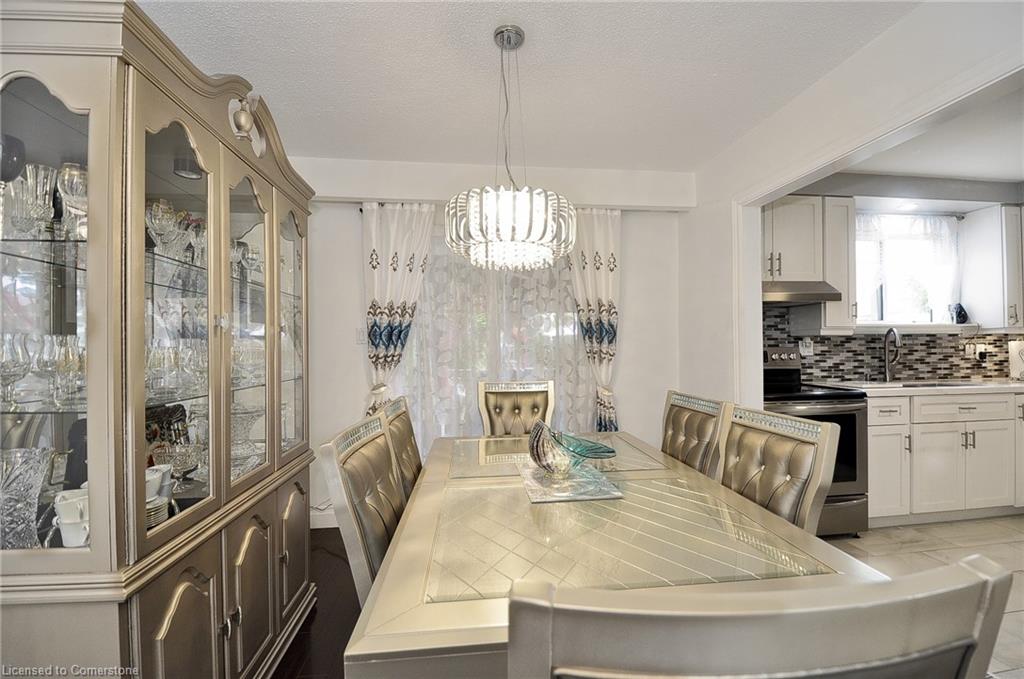 30 The Country Way Property Photo 15