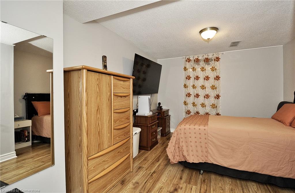 30 The Country Way Property Photo 27