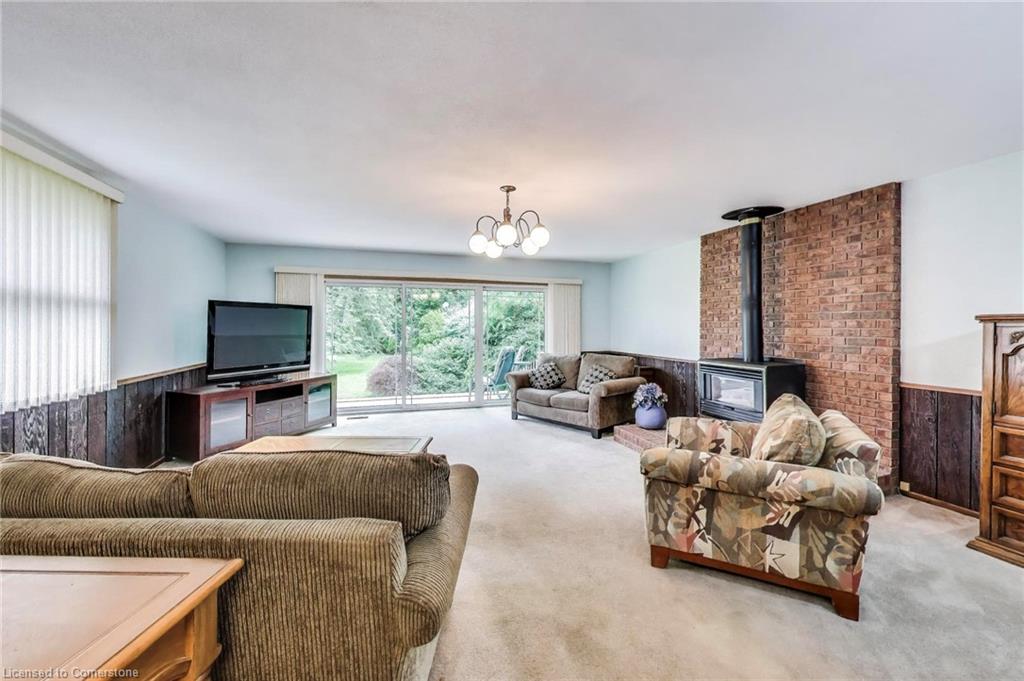 9 Avalon Avenue Property Photo 4