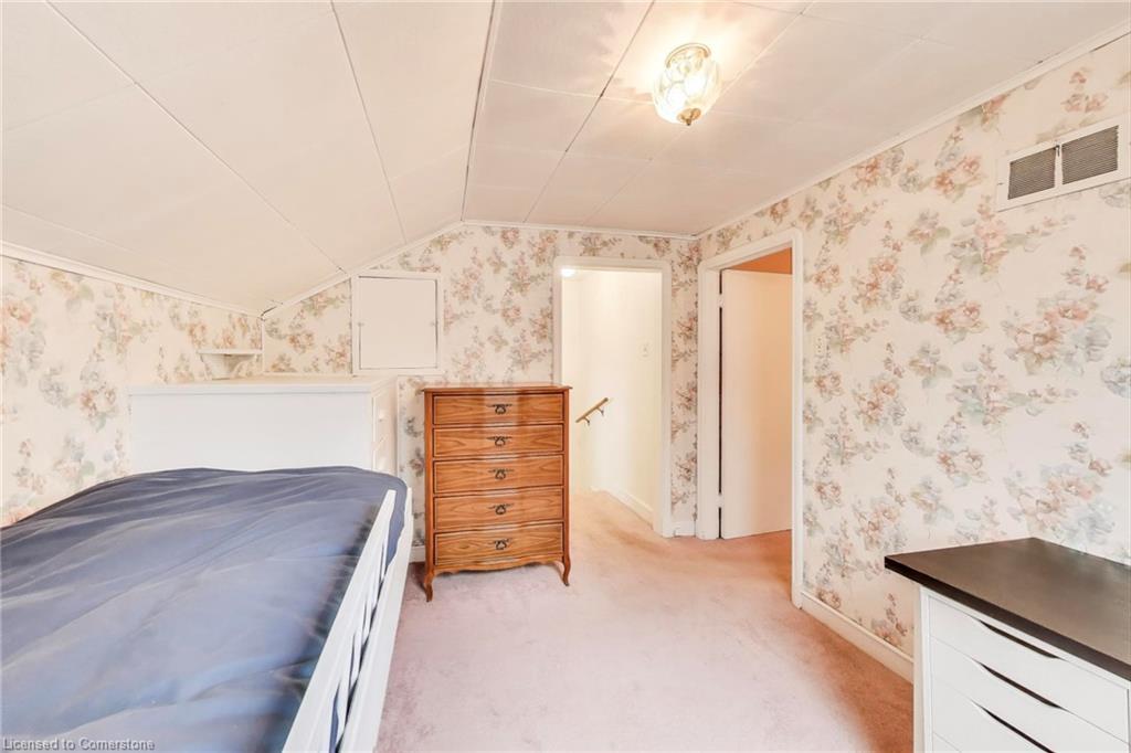 9 Avalon Avenue Property Photo 20
