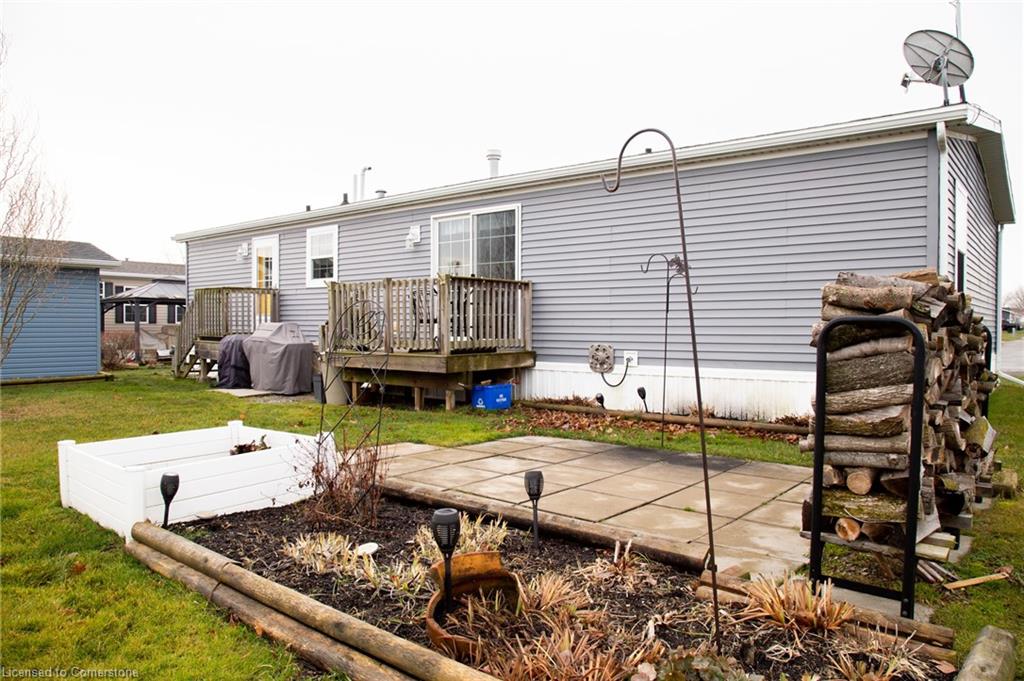 22 Cricklewood Crescent Property Photo 31