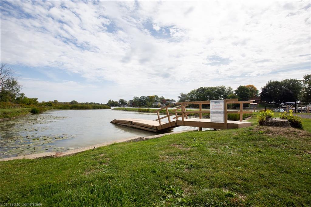 22 Cricklewood Crescent Property Photo 44