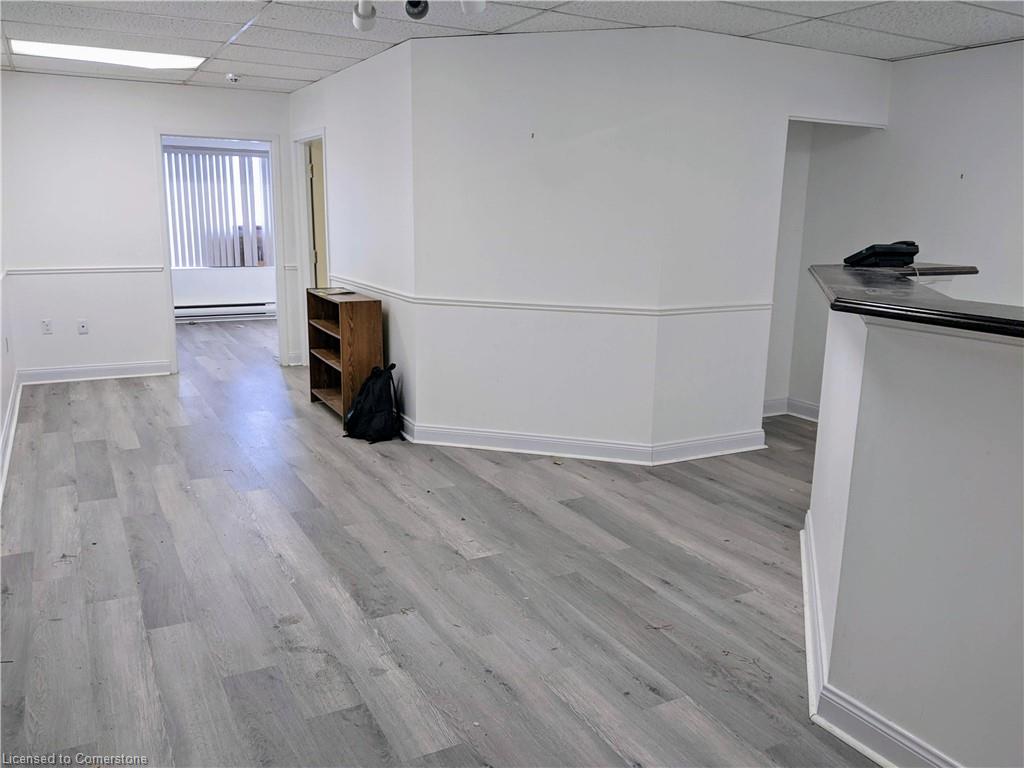 228-845 Upper James Street Property Photo 2
