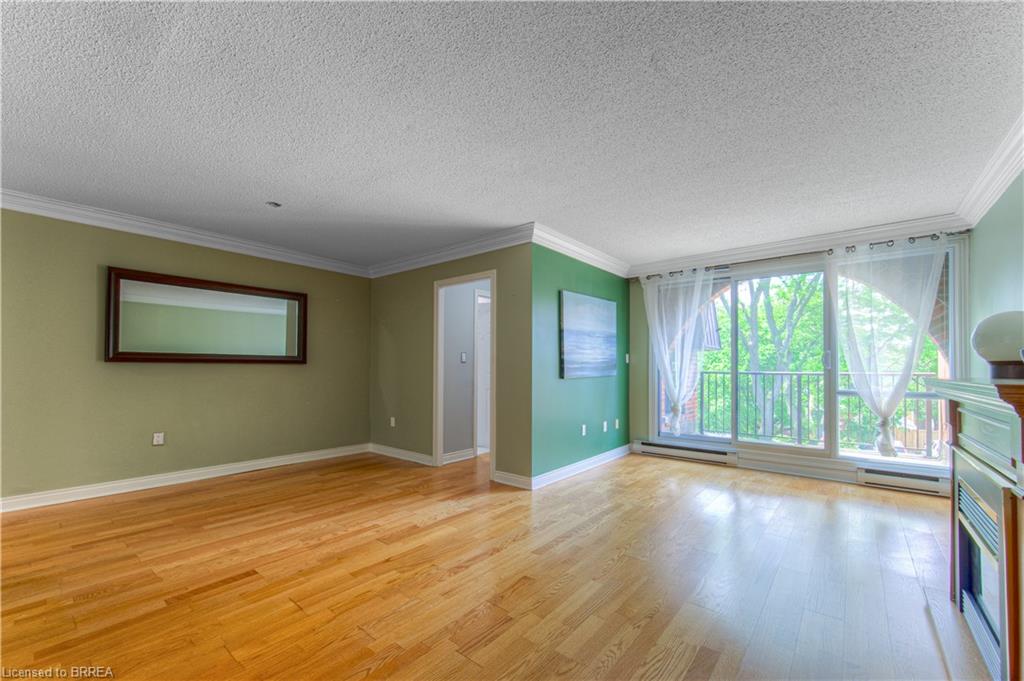315-36 Hayhurst Road Property Photo 19