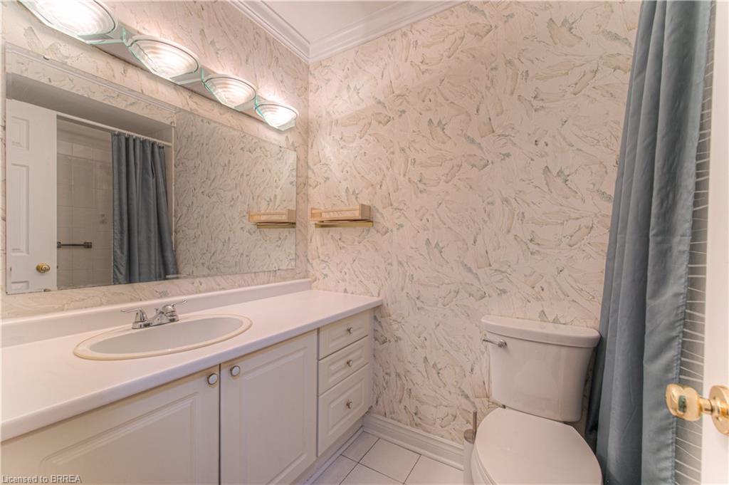 315-36 Hayhurst Road Property Photo 39