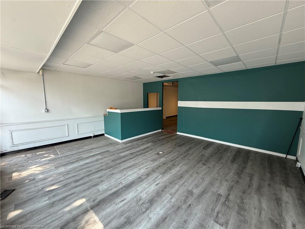 295 James Street N Property Photo 4