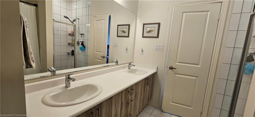 11 Gledhill Crescent Property Photo 14