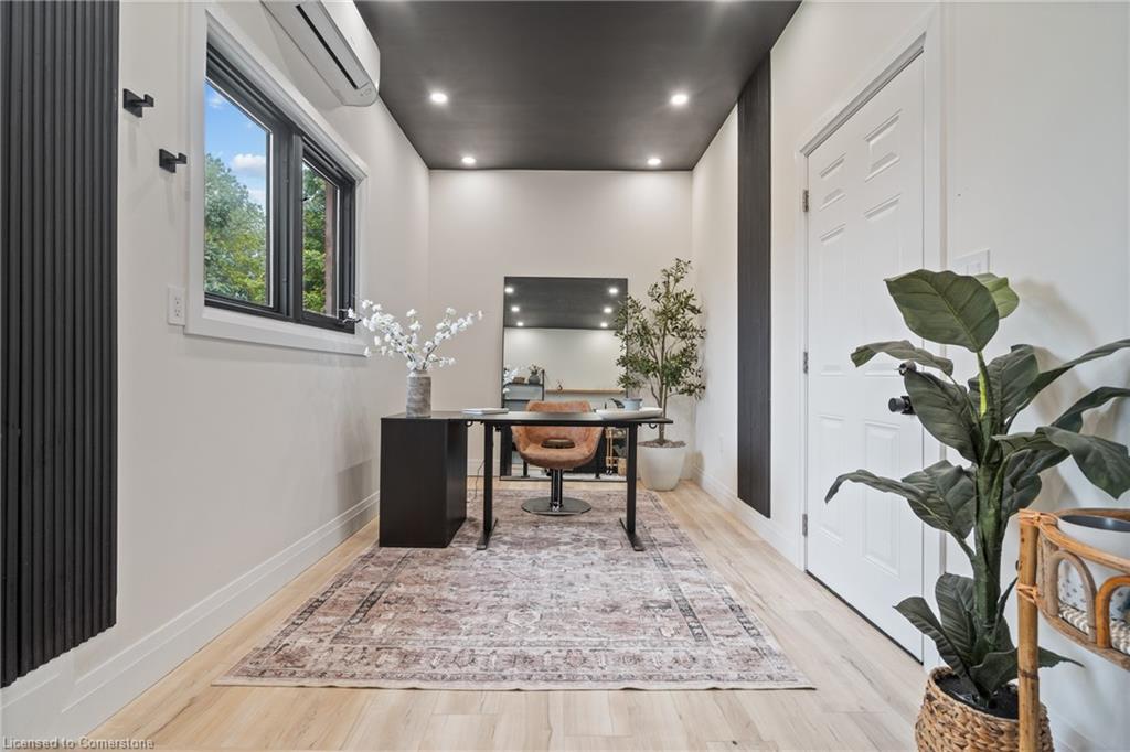 7 Carl Crescent Property Photo 28