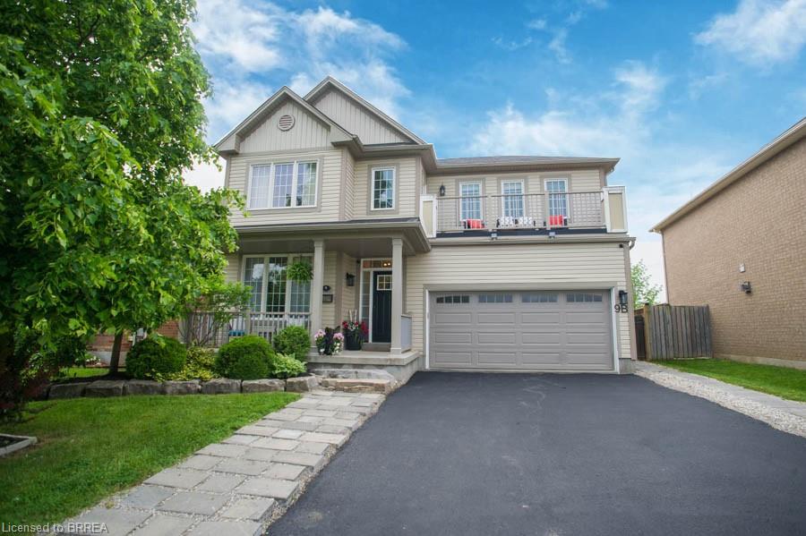 9 Waldie Crescent Property Photo 1