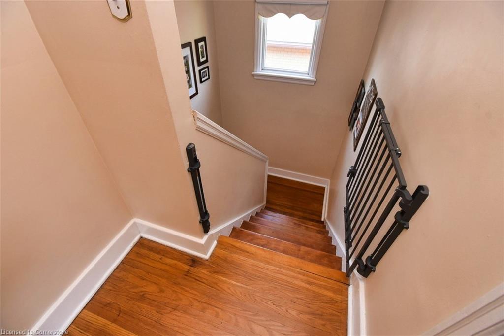 206 Crockett Street Property Photo 18