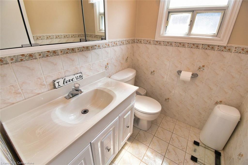 206 Crockett Street Property Photo 22