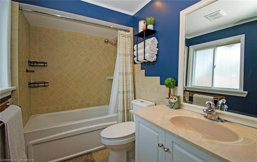 164 Mcmurchy Avenue S Property Photo 29
