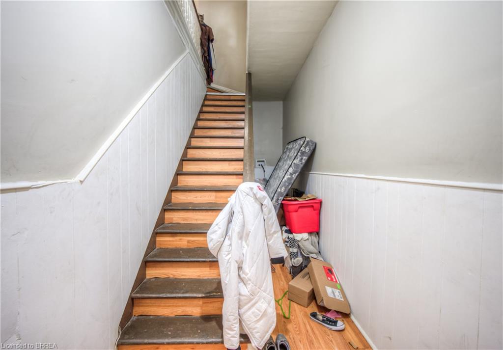183 Market Street Property Photo 15