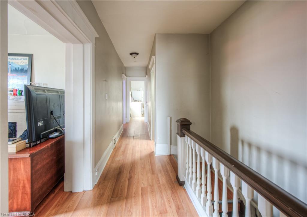 183 Market Street Property Photo 26