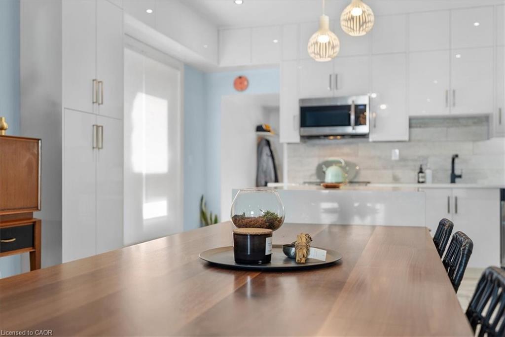 575 Mary Street Property Photo 12