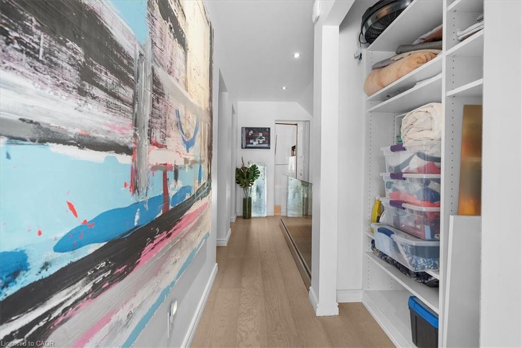 575 Mary Street Property Photo 37