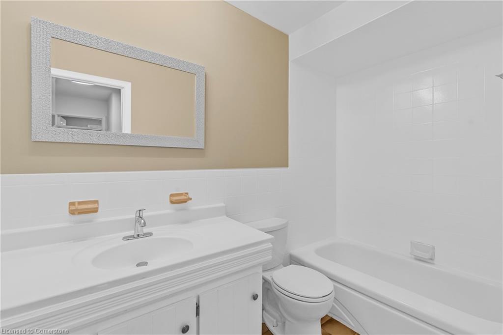 218 St Andrews Drive Property Photo 15