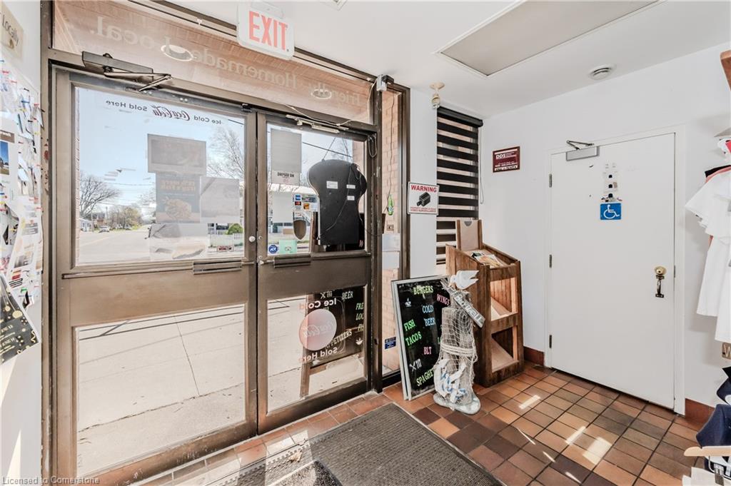 35 Robinson Street Property Photo 15