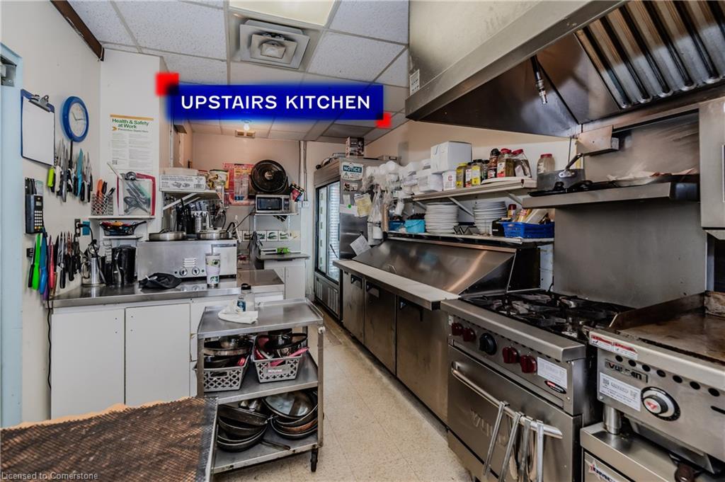 35 Robinson Street Property Photo 23