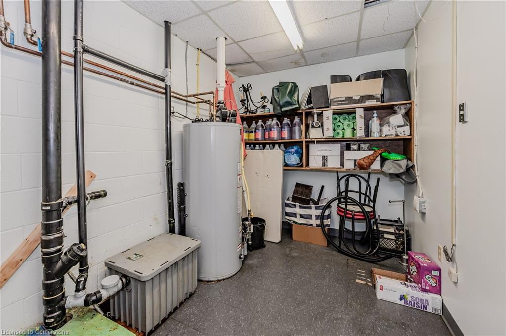 35 Robinson Street Property Photo 31