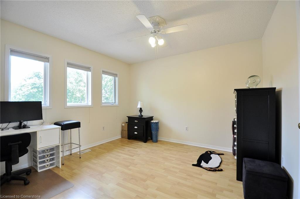61 Harwood Road Property Photo 31