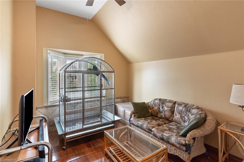 3856 Trelawny Circle Property Photo 14